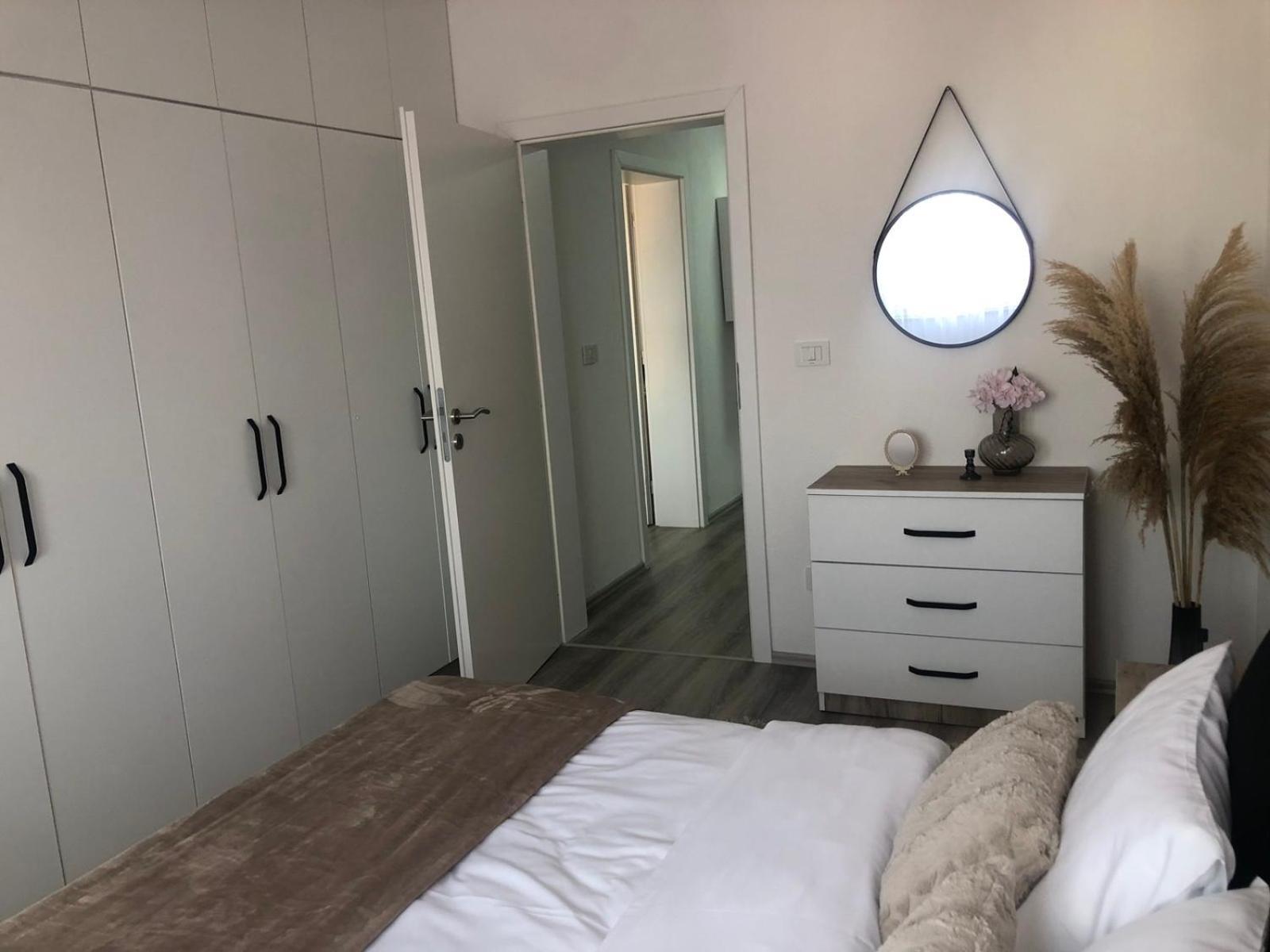 Apartment Prizreni-Free Private Parking 外观 照片