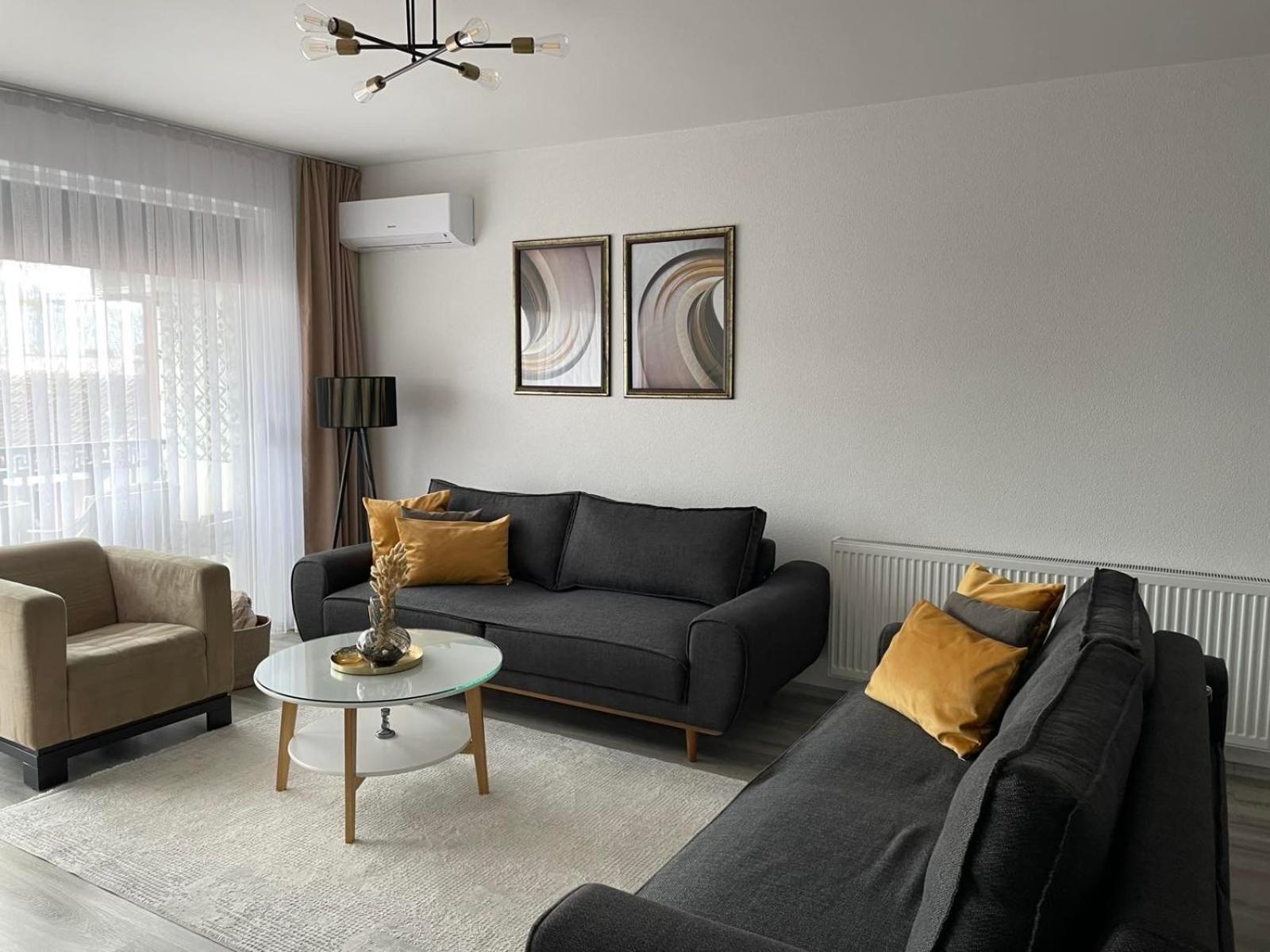 Apartment Prizreni-Free Private Parking 外观 照片