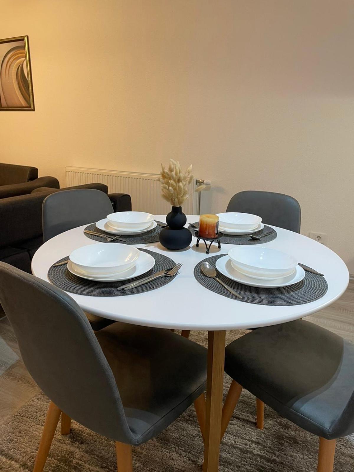 Apartment Prizreni-Free Private Parking 外观 照片