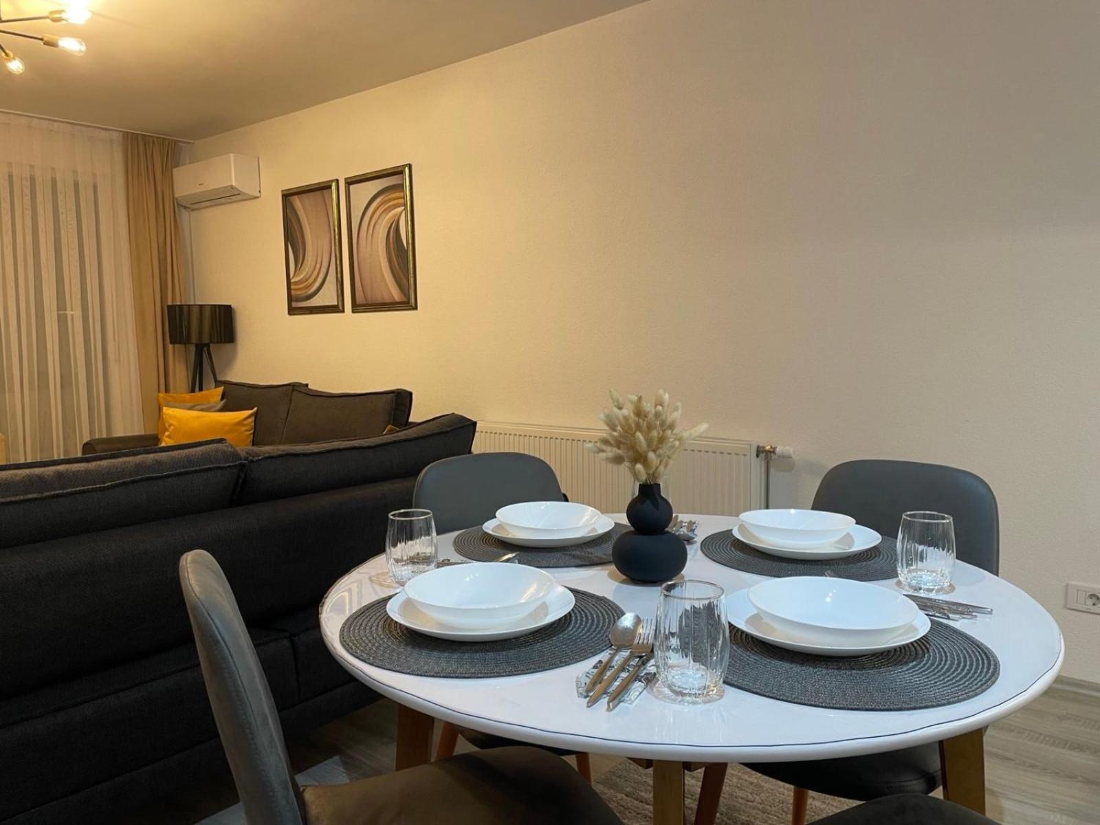 Apartment Prizreni-Free Private Parking 外观 照片