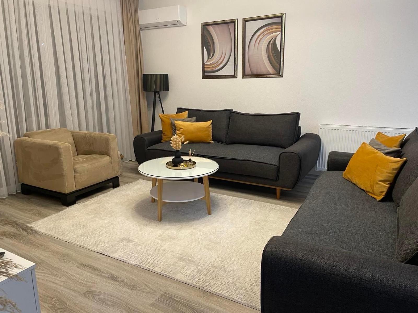 Apartment Prizreni-Free Private Parking 外观 照片